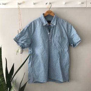 Men’s J Crew size medium Chambray Short Sleeve